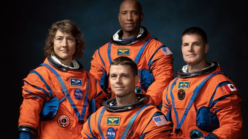 Il freddo fa deragliare i piani della NASA di mandare gli astronauti sulla Luna. La missione, rimandata finché non saranno passate le temperature estreme